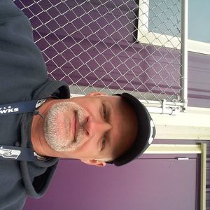 Meet your Posher, Travis